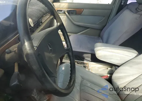 1983 Mercedes-Benz 300 Sd from USA, damaged, VIN WDBCB20AXDB032703